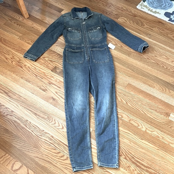 Free People Lennox Denim Skinny Utility Jumpsuit size Size NWT - Picture 13 of 16